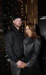 Amsterdam 27 maart 2026
Hans Klok kondigt Glennis Grace aan . Glennis gaat het komende jaar wekelijks optreden in the Harbour Club . Glennis met haar vriend Eddy Reijner