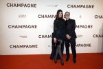 Amsterdam 16 maart 2026
Premiere Champagne met in de hoofdrollen Leo Alkemade Huub Stapel  en Guus Meeuwis . Guus Meeuwis met zijn vrouw Manon