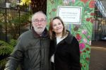 Amsterdam 1 maart 2026
Presentatie boek Lies Visschedijk bij de botanische tuin . Hans Dorrestijn reikte het eerste exemplaar uit .