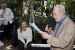 Amsterdam 1 maart 2026
Presentatie boek Lies Visschedijk bij de botanische tuin . Hans Dorrestijn reikte het eerste exemplaar uit .