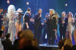 Amsterdam 27 maart 2026
Het laaste optreden van Hans Klok bij the Harbour Club . Joost Verhoeven ( directeur The Harbour Club ) geeft Hans nog een mooi Cadeau
