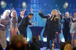 Amsterdam 27 maart 2026
Het laaste optreden van Hans Klok bij the Harbour Club . Joost Verhoeven ( directeur The Harbour Club ) geeft Hans nog een mooi Cadeau