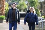 Amsterdam 1 maart 2026
Presentatie boek Lies Visschedijk bij de botanische tuin . Hans Dorrestijn reikte het eerste exemplaar uit . Ilse warringa kwam met haar man Gerwalt Spijkerman
