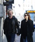 Amsterdam 5 maart 2026
Iris Hond en haar man Bart v Olphen  waar ze afgelopen jaar mee getrouwd is in het centrum van Amsterdam.