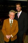 Tilburg 13 oktober 2003

Premiere kunt u mij de weg naar hamelen vertellen...

jacques d ancona met vriend

Peter Smulders bv