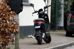 Hilversum 28 februari 2026
Jamie Kazan komt met scooter aan bij huis van Steven kazan . Daarna gaat ze boodschappen ndoen en komt ze ook weer terug.