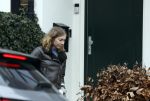 Hilversum 28 februari 2026
Jamie Kazan komt met scooter aan bij huis van Steven kazan . Daarna gaat ze boodschappen ndoen en komt ze ook weer terug.
