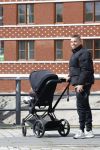 Amsterdam 30 maart 2026
Jeffrey wammes achter de kinderwagen met daarin zijn kindje