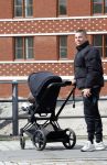 Amsterdam 30 maart 2026
Jeffrey wammes achter de kinderwagen met daarin zijn kindje