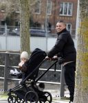 Amsterdam 30 maart 2026
Jeffrey wammes achter de kinderwagen met daarin zijn kindje