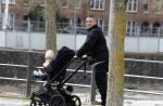 Amsterdam 30 maart 2026
Jeffrey wammes achter de kinderwagen met daarin zijn kindje
