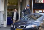 Amsterdam 9 maart 2026
Kasper Dolberg en zijn vrouw Julie Laerke doen boodschappen in Amsterdam zuid.