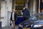 Amsterdam 9 maart 2026
Kasper Dolberg en zijn vrouw Julie Laerke doen boodschappen in Amsterdam zuid.