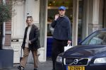 Amsterdam 9 maart 2026
Kasper Dolberg en zijn vrouw Julie Laerke doen boodschappen in Amsterdam zuid.