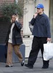 Amsterdam 9 maart 2026
Kasper Dolberg en zijn vrouw Julie Laerke doen boodschappen in Amsterdam zuid.