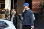 Amsterdam 9 maart 2026
Kasper Dolberg en zijn vrouw Julie Laerke doen boodschappen in Amsterdam zuid.