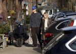 Amsterdam 9 maart 2026
Kasper Dolberg en zijn vrouw Julie Laerke doen boodschappen in Amsterdam zuid.