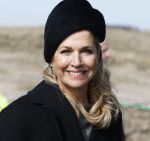 Texel 12 maart 2027
Koningin Maxima doopt schip de anna weber van Bosse op Texel .