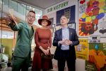 Den Haag 31 maart 2026
Koningin MÃ¡xima is aanwezig bij de viering van het 70-jarig jubileum van Oxfam Novib. De internationale humanitaire organisatie kijkt tijdens de viering vooruit naar de grote, wereldwijde uitdagingen van deze tijd. Koningin MÃ¡xima opent tijdens de bijeenkomst het nieuwe kantoor. Jan v Zanen en Wouter Kolff  ontvangen Maxima . Dolf Jansen