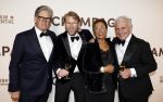 Amsterdam 16 maart 2026
Premiere Champagne met in de hoofdrollen Leo Alkemade Huub Stapel  en Guus Meeuwis . Leo Alkemade met Huub Stapel Leo v Vliet en zijn vrouw