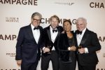 Amsterdam 16 maart 2026
Premiere Champagne met in de hoofdrollen Leo Alkemade Huub Stapel  en Guus Meeuwis . Leo Alkemade met Huub Stapel Leo v Vliet en zijn vrouw