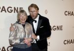 Amsterdam 16 maart 2026
Premiere Champagne met in de hoofdrollen Leo Alkemade Huub Stapel  en Guus Meeuwis . Leo Alkemade met moeder