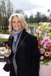 Amsterdam 26 maart 2026
Presentatie Nicolette v Dam in het Vondelcafe . Leontine Ruiters