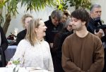 Amsterdam 1 maart 2026
Presentatie boek Lies Visschedijk bij de botanische tuin . Hans Dorrestijn reikte het eerste exemplaar uit . Lies Visschedijk met zoon Ko v Uchelen en partner Marc