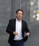 Lelystad 31 maart 2026
Rechtszaak Edwin de Roy v Zuydewijn had rechtszaak aangespannen tegen producent van serie over Prinses Margarita . Er was veel pers maar hij kwam niet opdagen . Matthijs Albers
