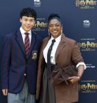 Scheveningen 14 maart 2026
Premiere Harry Potter in het afas circustheater. Natacha Harlequin met haar zoon