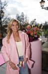 Amsterdam 26 maart 2026
Presentatie Nicolette v Dam in het Vondelcafe .