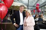 Leidschendam 25 maart 2025
De Bogaartjes hebben een feestje georganiseerd . Aanwezig  Rene Bogaart en zijn vrouw Sandra Bogaart .
Ook Don en Robin , Mitch en Robin Kim en Amisha Joe en Liv Pam en Finn en Opa Bogaart waren aanwezig .