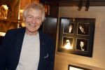 Amsterdam 12 maart 2026
Rinus Gerritsen opent expositie Patricia Steur in hotel Americain.