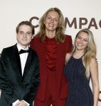 Amsterdam 16 maart 2026
Premiere Champagne met in de hoofdrollen Leo Alkemade Huub Stapel  en Guus Meeuwis . Sem v d Horst Leonie ter Braak en Sterre Koning