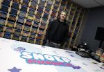 Valkenswaard 4 maart 2026
Tik tok sensatie Tim Vrenken van snoepdiscounter