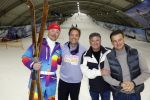 Zoetermeer 6 maart 2026
Bas Smit tijdens de opnames voor een promovideo in SnowWorld. De BN'er kondigde samen met Wolter Kroes Toni Tiefschnee en Wilfred Genee een nieuw evenement aan in de Brabanthallen met de naam Apres ski reunie .