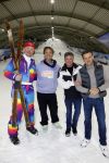 Zoetermeer 6 maart 2026
Bas Smit tijdens de opnames voor een promovideo in SnowWorld. De BN'er kondigde samen met Wolter Kroes Toni Tiefschnee en Wilfred Genee een nieuw evenement aan in de Brabanthallen met de naam Apres ski reunie .