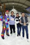 Zoetermeer 6 maart 2026
Bas Smit tijdens de opnames voor een promovideo in SnowWorld. De BN'er kondigde samen met Wolter Kroes Toni Tiefschnee en Wilfred Genee een nieuw evenement aan in de Brabanthallen met de naam Apres ski reunie .
