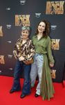 Amsterdam 29 maart 2026
Premiere we will rock you in het deLaMar theater . Vera mann met een kennis