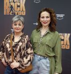 Amsterdam 29 maart 2026
Premiere we will rock you in het deLaMar theater . Vera mann met een kennis