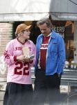 Amsterdam 6 maart 2026
Vincent Croiset en zijn vriendin Tina de Bruin op terras en winkelend in Amsterdam zuid .
