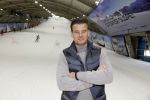 Zoetermeer 6 maart 2026
Bas Smit tijdens de opnames voor een promovideo in SnowWorld. De BN'er kondigde samen met Wolter Kroes en Wilfred Genee een nieuw evenement aan in de Brabanthallen met de naam Apres ski reunie .