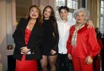 Amsterdam 8 maart 2026
Boek presentatie Yesim Candan in het college Hotel. Yesim Candan met moeder en haar kinderen