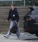 Amsterdam 7 maart 2026
Antoon arriveert bij muziekstudio in Amsterdam Noord