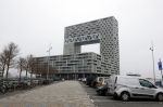 Amsterdam 7 maart 2026
In dit complex wonen oa Antoon Marcel Boekhoorn Won Yip en div andere bekende nederlanders
