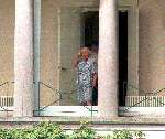 30 April 1995
Verjaardag van Prinses Juliana Hier op de foto met haar secretaresse