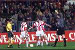 PSV-Fortuna SC 1-3  1/2 finale KNVB-beker
13 April 1999

Gele kaart voor ruud v nistelrooy gegeven door Rene Temmink