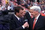 4 April 1999
Sierd de Vos intervieuwt Bobby Robson voor aanvang van de wedstrijd PSV-AJAX 3-1