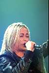 Hilversum, 6 april 2000
Uitreiking van de EDSION-Award 2000
Anouk tijdens haar optreden nadat ze een EDISON had gewonnen