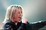 Hilversum, 6 april 2000
Uitreiking van de EDSION-Award 2000
Anouk tijdens haar optreden nadat ze een EDISON had gewonnen